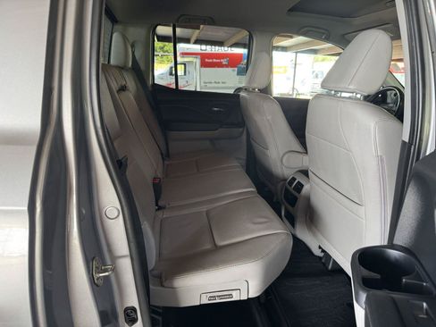 Used 2019 Honda Ridgeline RTL-T image 40