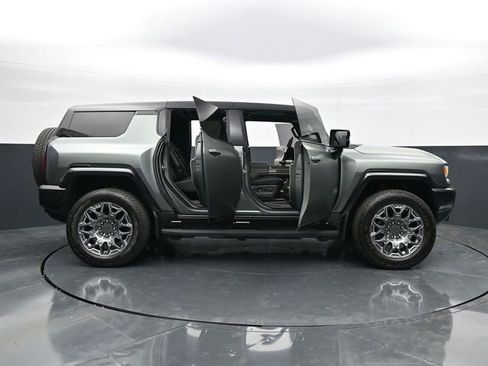 Used 2024 GMC Hummer EV 3X AWD/4WD image 47