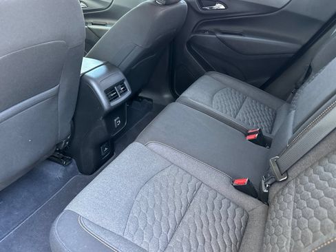 Used 2021 Chevrolet Equinox LT AWD/4WD image 12