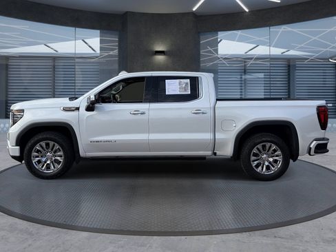 Certified 2024 GMC Sierra 1500 Denali w/ Technology Package AWD/4WD image 3