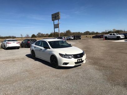 Used 2018 Nissan Altima 2.5 SR w/ SR Midnight Edition