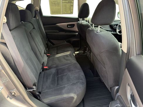 Used 2022 Nissan Murano S AWD/4WD image 23