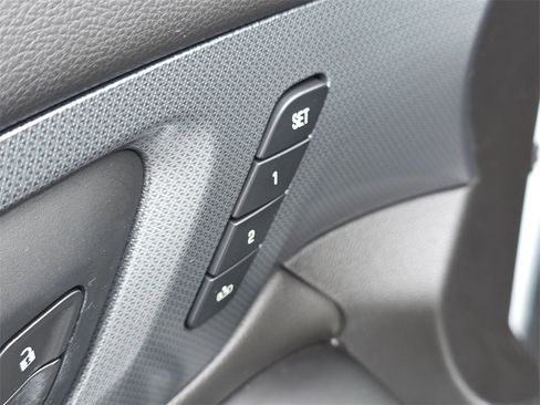 Used 2019 Chevrolet Traverse Premier w/ Redline Edition image 21