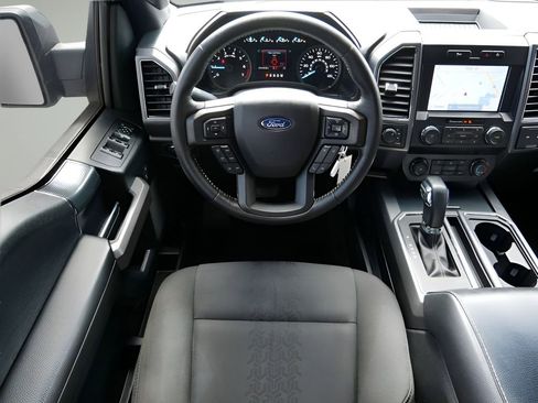Used 2019 Ford F150 XLT w/ Equipment Group 302A Luxury AWD/4WD image 14