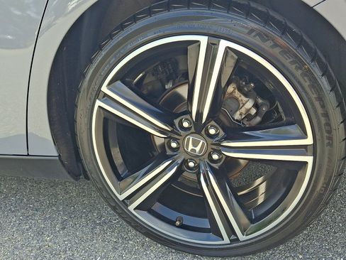 Used 2023 Honda Accord Sport image 8