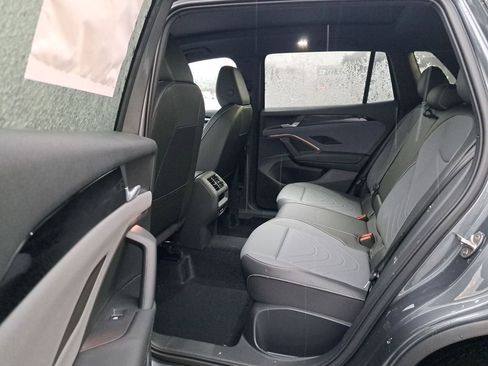 New 2026 Volkswagen Tiguan SE R-Line AWD/4WD image 13
