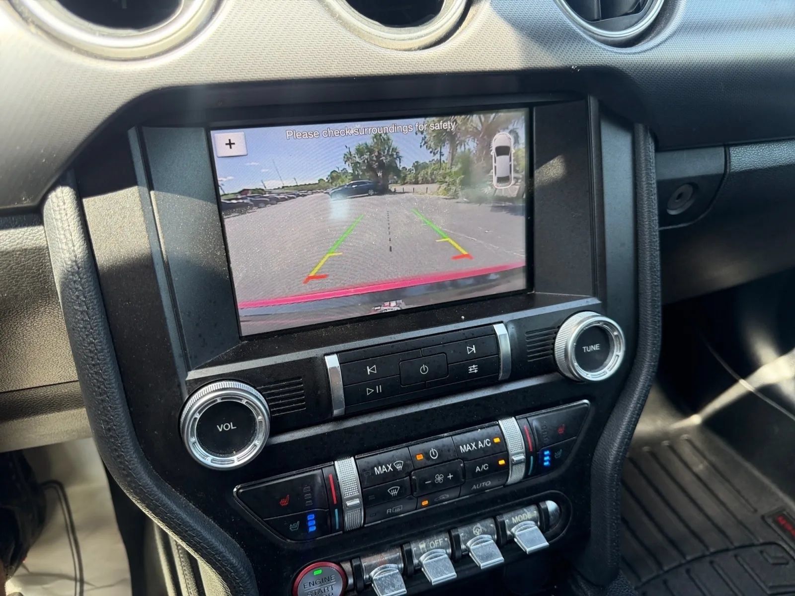 Used 2019 Ford Mustang Premium w/ Equipment Group 201A RWD image 23