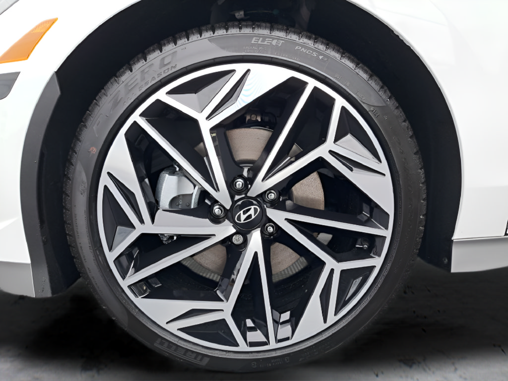 New 2025 Hyundai Ioniq 6 SEL AWD/4WD image 9