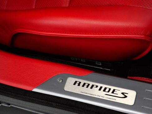 Used 2014 Aston Martin Rapide S image 31