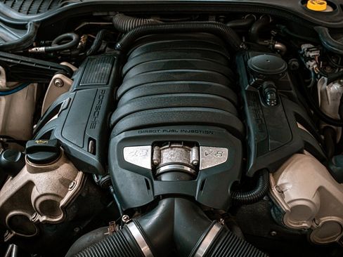 Used 2013 Porsche Panamera 4S image 26