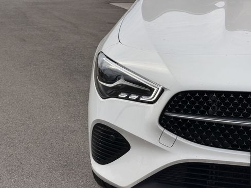 Used 2025 Mercedes-Benz CLA 250 4MATIC image 6