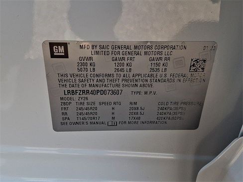 Certified 2023 Buick Envision Avenir image 30