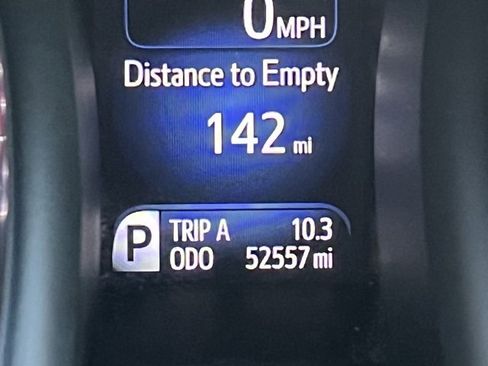 Used 2016 Toyota Avalon XLE image 35