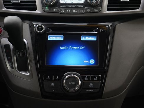 Used 2016 Honda Odyssey EX-L image 17