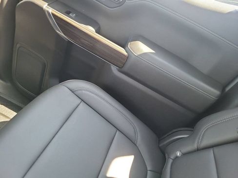 Used 2019 Chevrolet Silverado 1500 RST AWD/4WD image 14