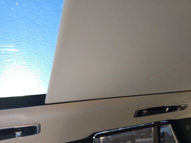 Used 2025 Land Rover Range Rover SE AWD/4WD image 19