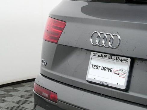 Used 2017 Audi Q7 3.0T Premium Plus image 36