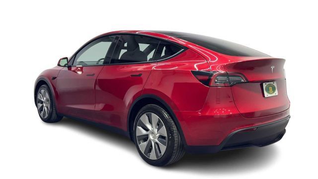 Used 2021 Tesla Model Y Long Range AWD/4WD image 4