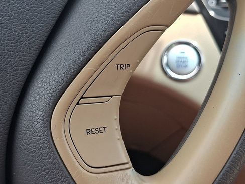 Used 2011 Hyundai Sonata Limited FWD image 24