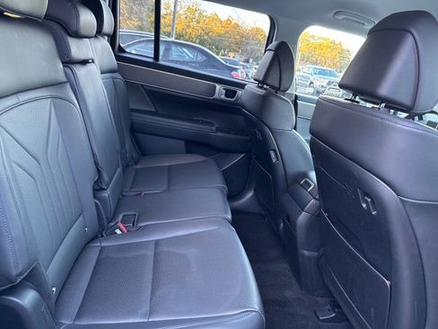 Used 2025 Hyundai Santa Fe SEL image 13