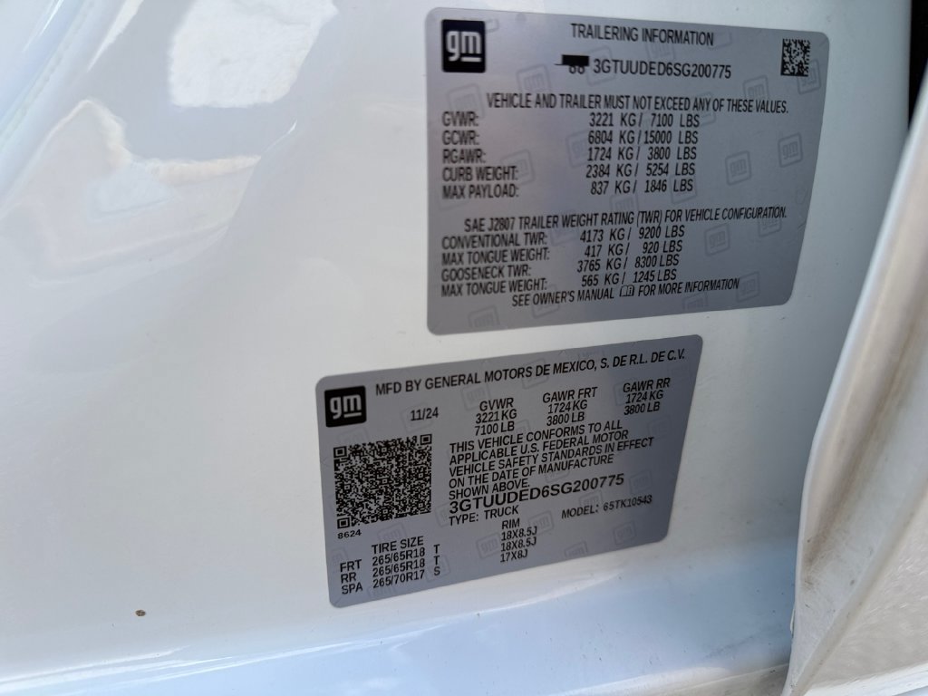 Used 2025 GMC Sierra 1500 SLT AWD/4WD image 20