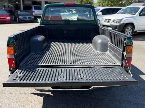Used 2000 Toyota Tacoma 2WD Regular Cab image 79