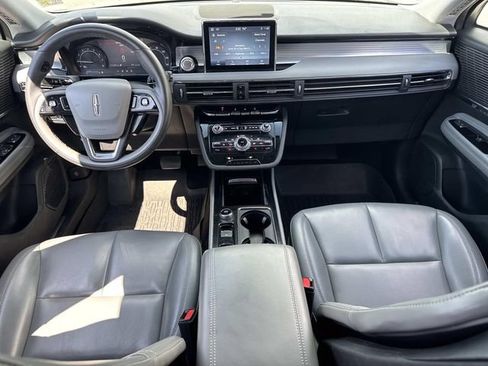 Used 2022 Lincoln Corsair FWD image 17