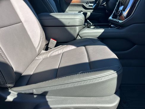 New 2026 GMC Yukon XL Denali w/ Sun & Power Step Package image 14