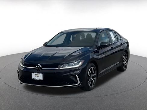 Used 2025 Volkswagen Jetta SE image 7
