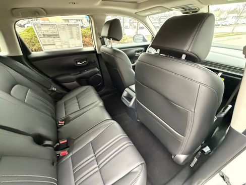New 2026 Honda HR-V EX-L image 35