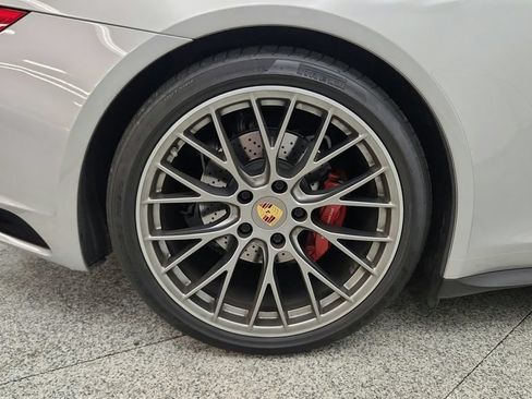 Used 2017 Porsche 911 Carrera 4S AWD/4WD image 25