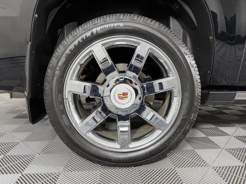 Used 2013 Cadillac Escalade EXT Premium AWD/4WD image 19