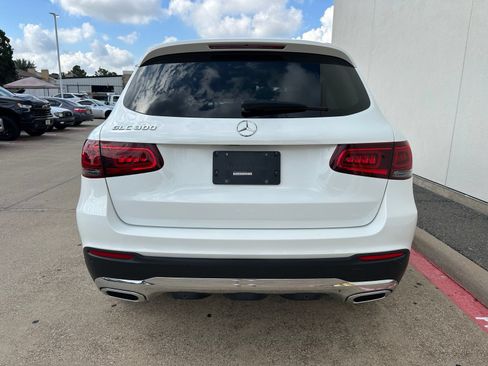 Used 2022 Mercedes-Benz GLC 300 image 7