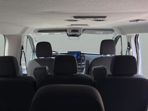 Used 2024 Ford Transit 350 XLT image 28
