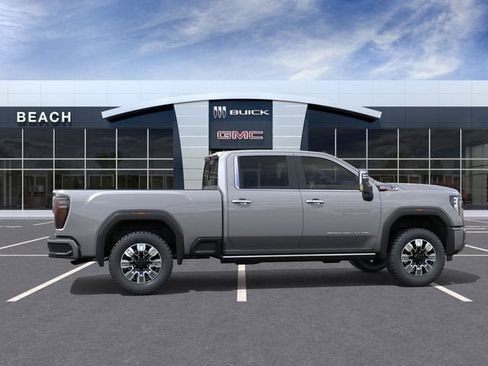 New 2026 GMC Sierra 2500 Denali w/ Denali Reserve Package AWD/4WD image 5