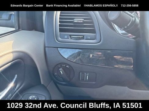 Used 2018 Dodge Grand Caravan SE w/ UConnect Hands-Free Group FWD image 19
