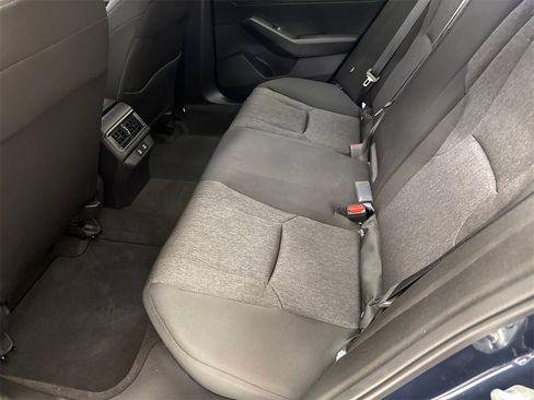 Certified 2025 Honda Accord SE image 17