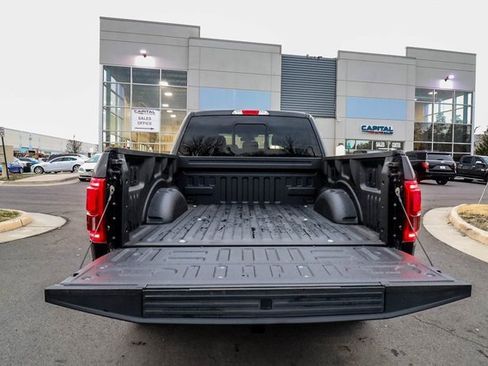 Used 2015 Ford F150 Platinum w/ Technology Package image 44