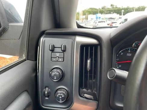 Used 2018 Chevrolet Silverado 1500 LT w/ All Star Edition AWD/4WD image 15