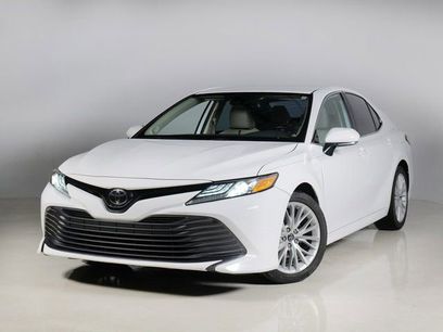 Used 2019 Toyota Camry XLE