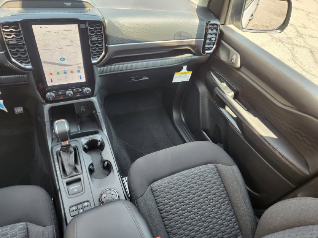 New 2026 Ford Ranger XLT w/ Black Appearance Package AWD/4WD image 4