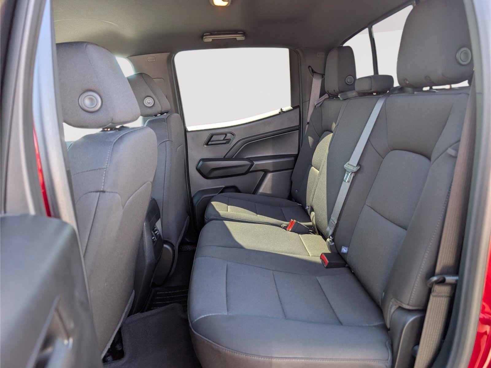 Used 2024 Chevrolet Colorado Trail Boss w/ LPO, Dark Essentials Package AWD/4WD image 15