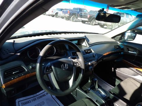 Used 2012 Honda Accord EX image 10