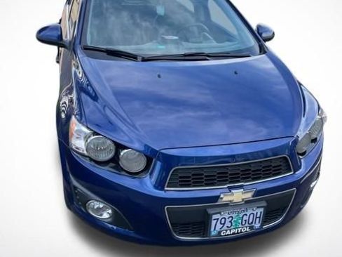 Used 2013 Chevrolet Sonic LTZ image 11