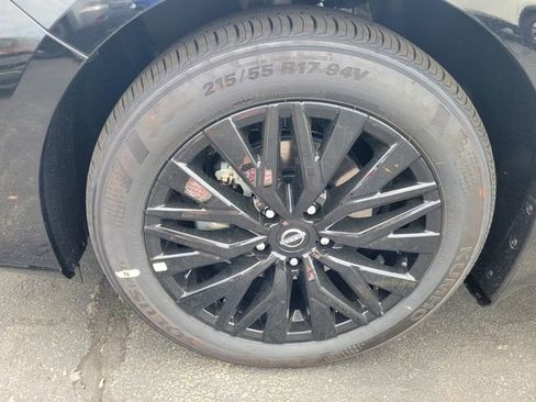 New 2025 Nissan Altima 2.5 SV w/ SV Special Edition Package image 11