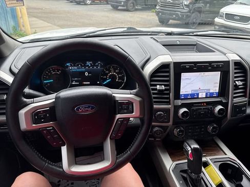Used 2020 Ford F150 Lariat w/ Equipment Group 502A Luxury AWD/4WD image 10