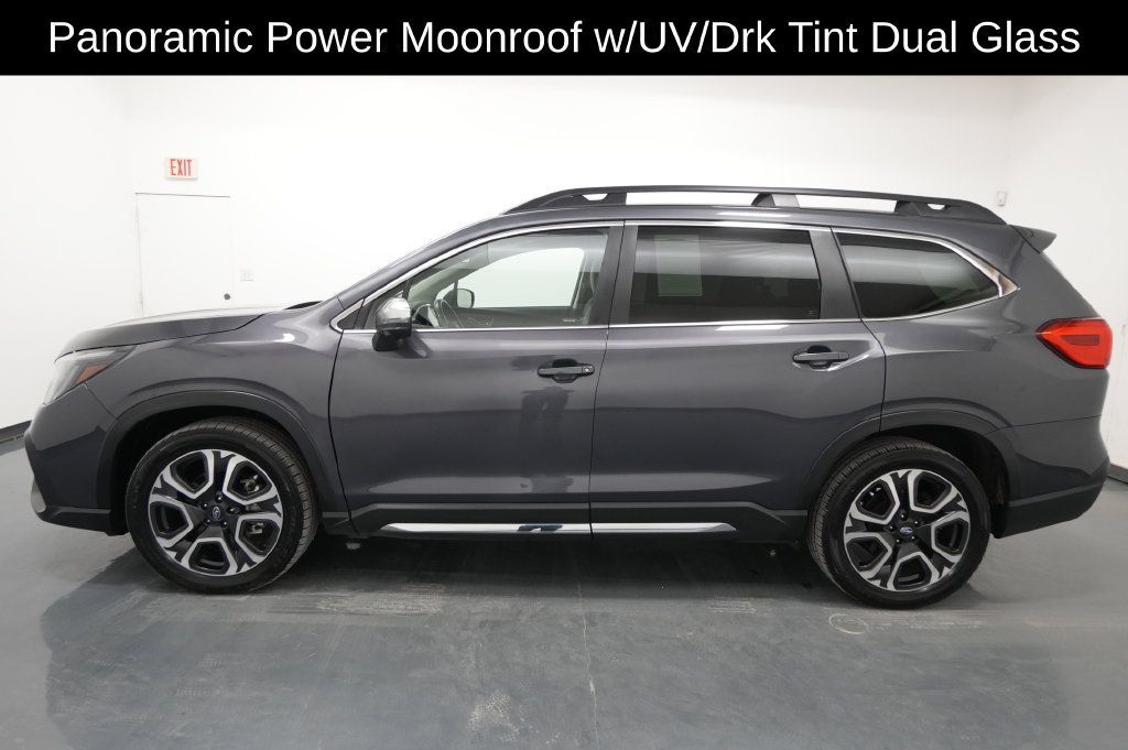 Used 2023 Subaru Ascent Limited w/ Technology Package AWD/4WD image 4