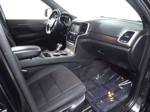 Used 2016 Jeep Grand Cherokee Laredo w/ Quick Order Package 23E image 21