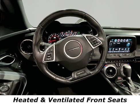 Used 2017 Chevrolet Camaro SS RWD image 8