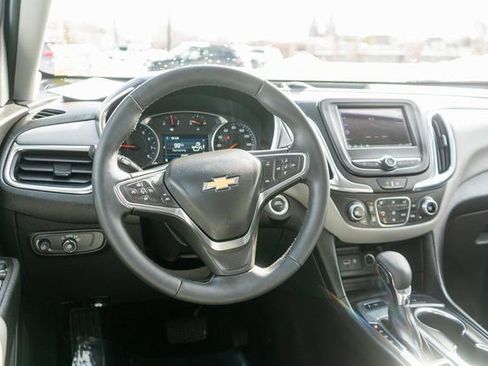 Used 2024 Chevrolet Equinox LT w/ Driver Convenience Package AWD/4WD image 14